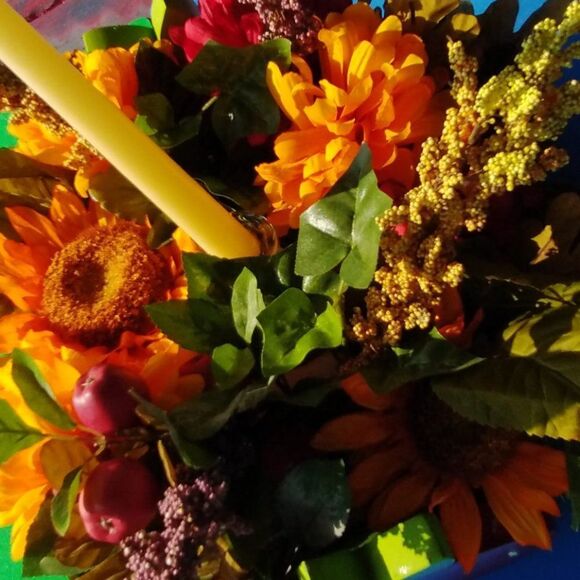 Handmade Floral Centerpiece Fall Decoration Artificial Flower Table Arrangement - Picture 6 of 8